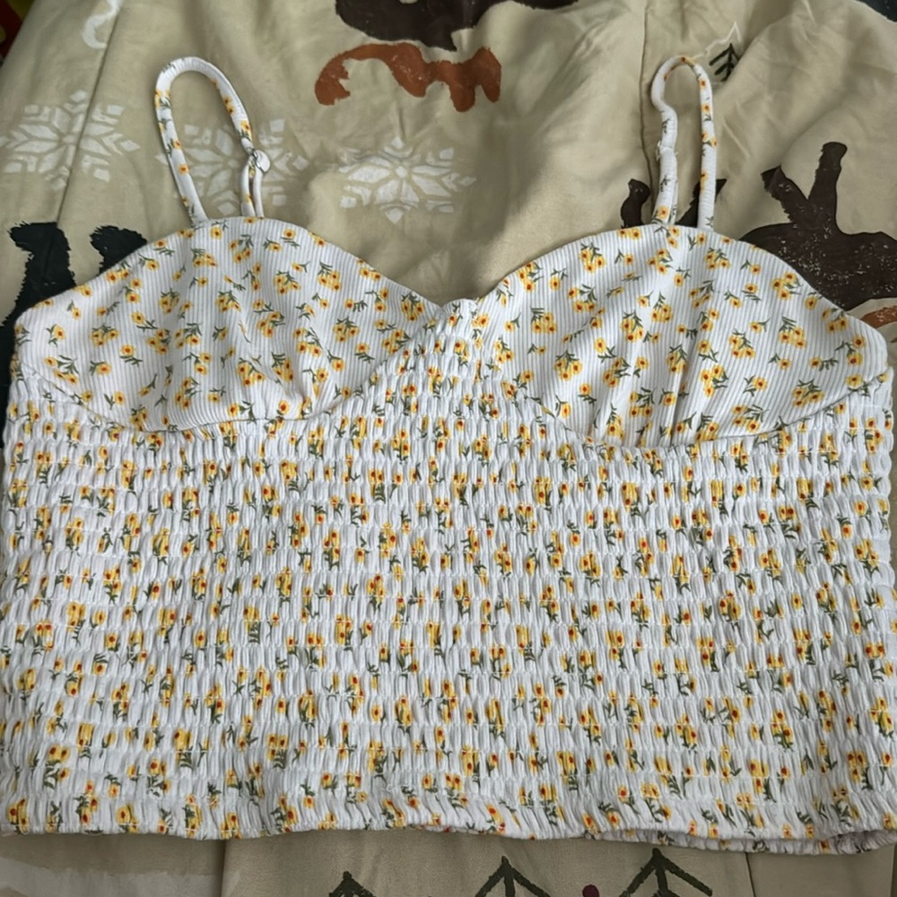 Forever 21 Floral Crop top